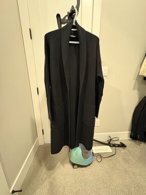 Cardigan - Denver Hayes